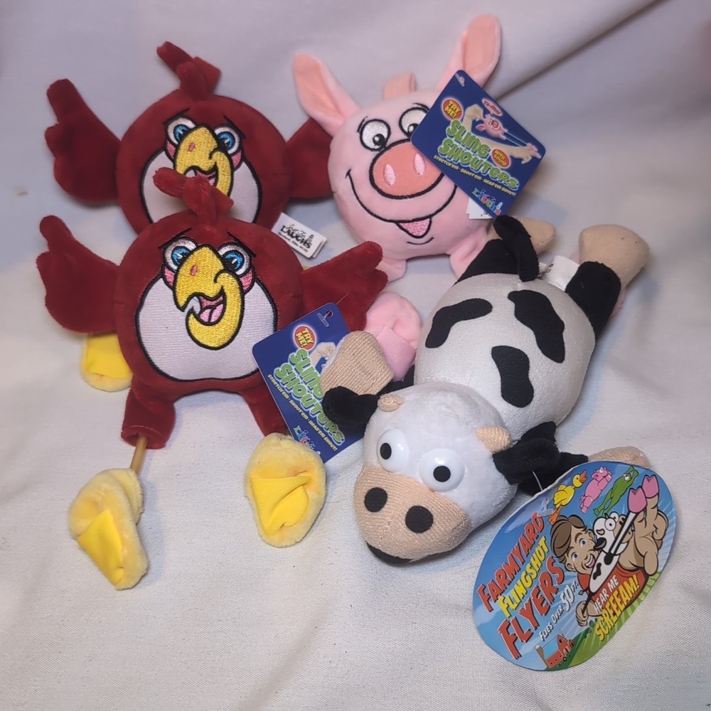 4x Farmyard Flingshot Plush Slingshot Screaming Shouters Flying Pig Cow Rooster